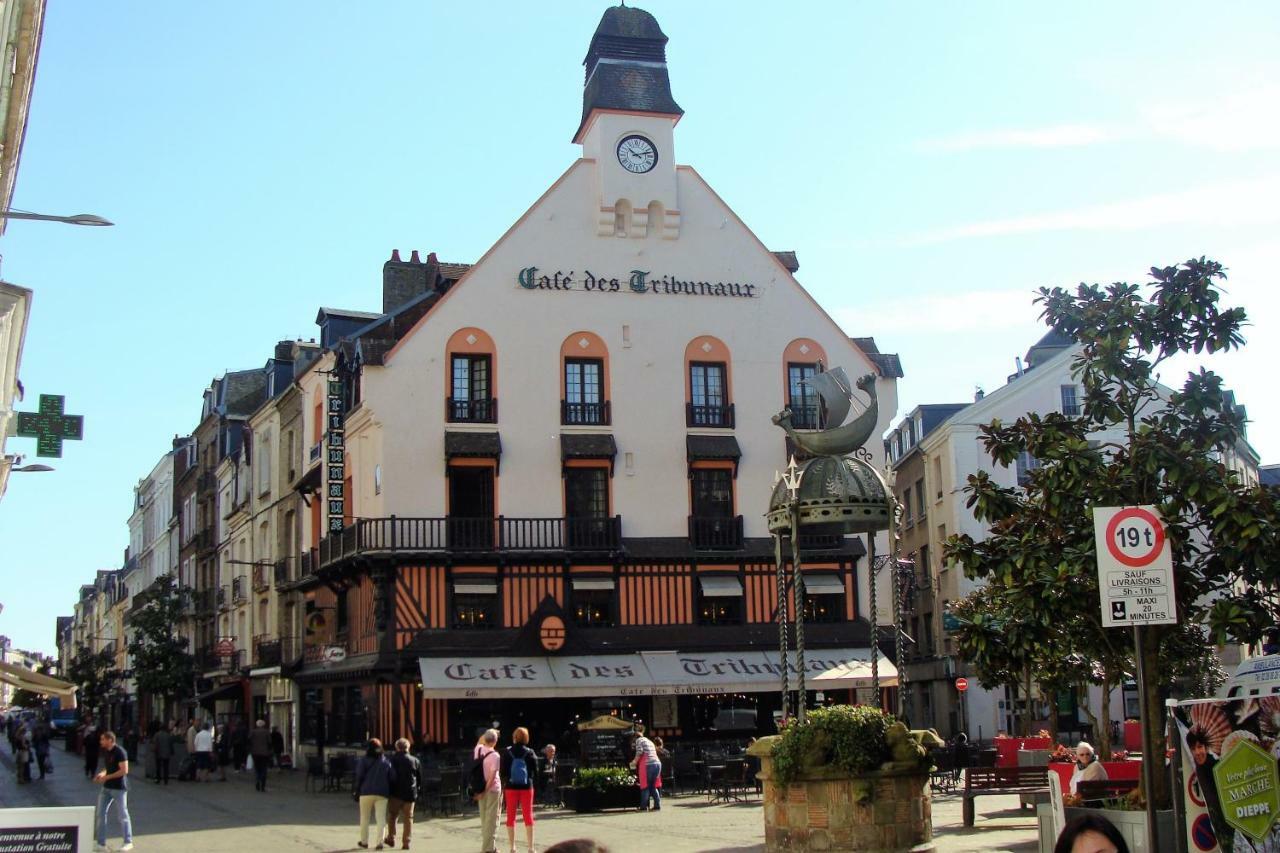 Appartement Cosy*** Centre Historique Dieppe - Rue Pietonne A 200M De La Plage Exterior foto